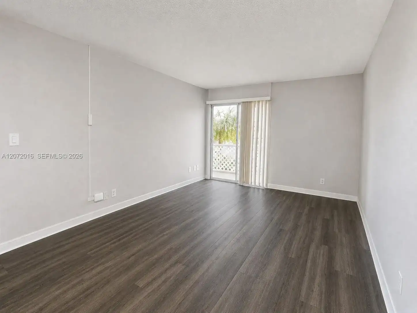 4550 NW 9th St # 512E, Miami FL 33126 photo 4
