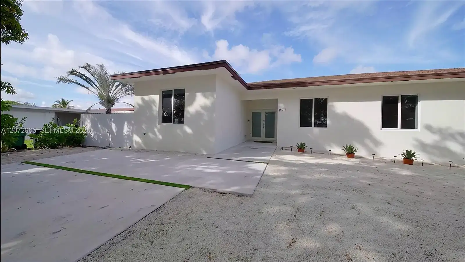 10245 SW 212th St, Cutler Bay FL 33189 photo 4