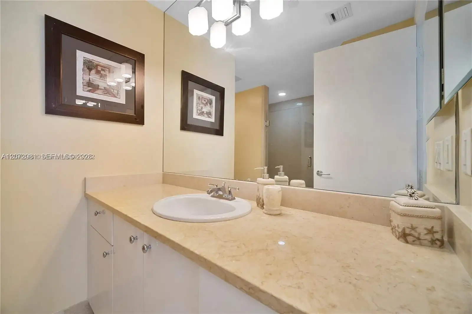 19900 E Country Club Dr, Aventura FL 33180 photo 4