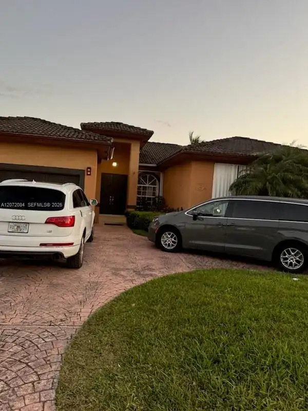 15234 SW 140th St, Miami FL 33196 photo 3