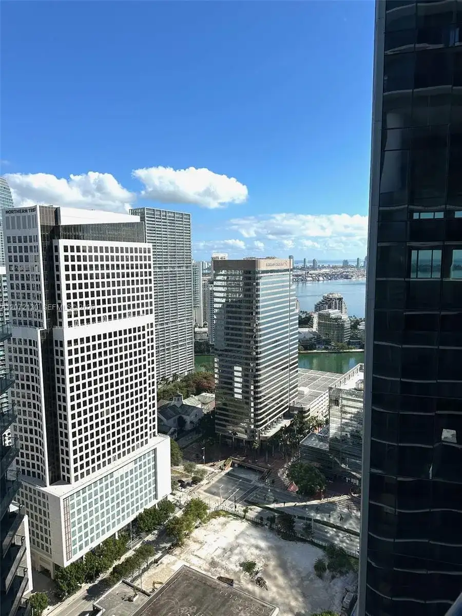 801 S Miami Ave # 4305, Miami FL 33130 photo 5