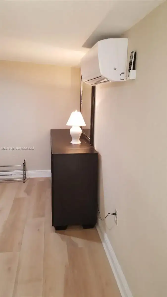 15290 SW 117 terrace # 1, Miami FL 33196 photo 5