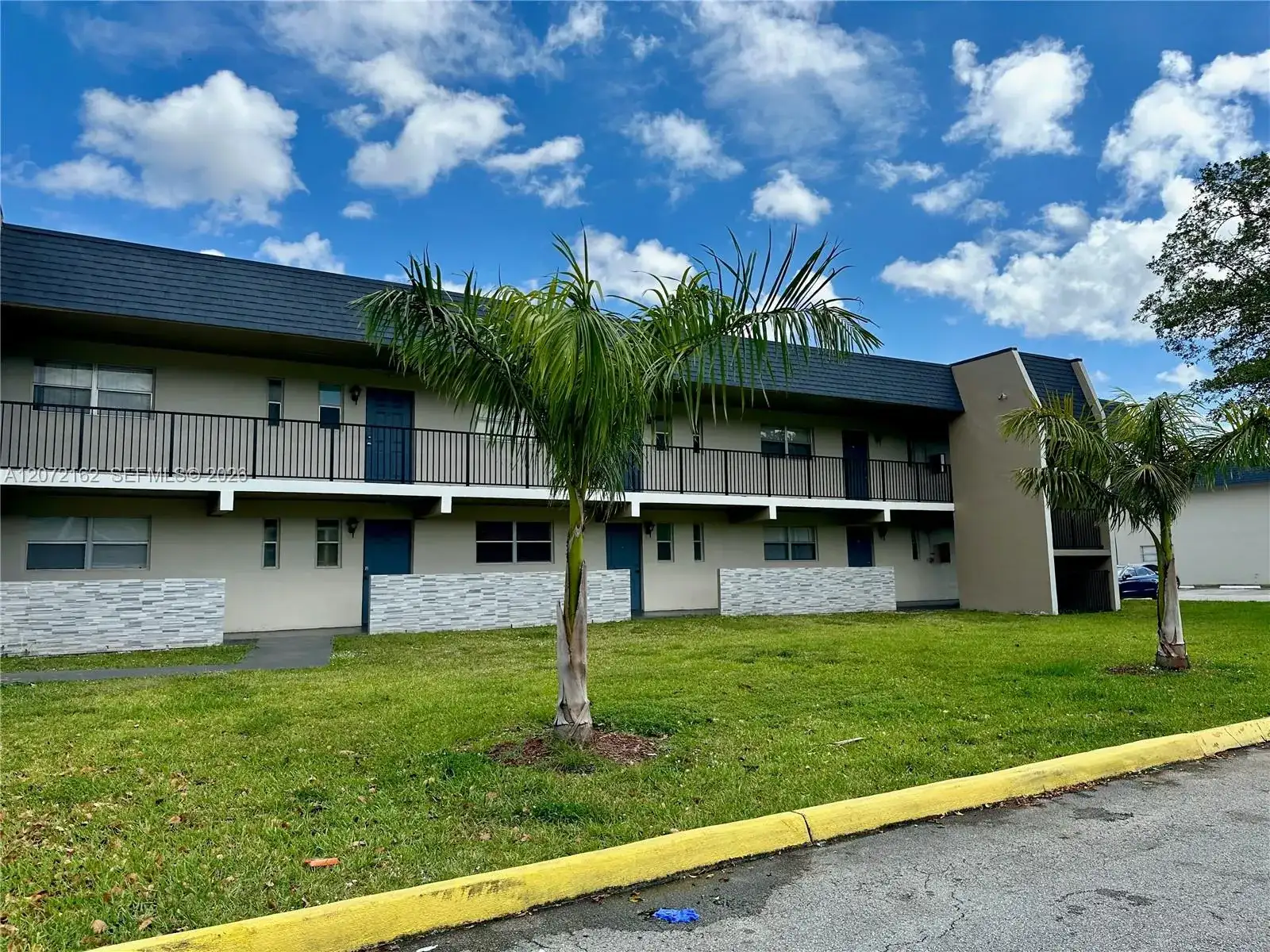 7901 S Colony Cir S # 104, Tamarac FL 33321 photo 3