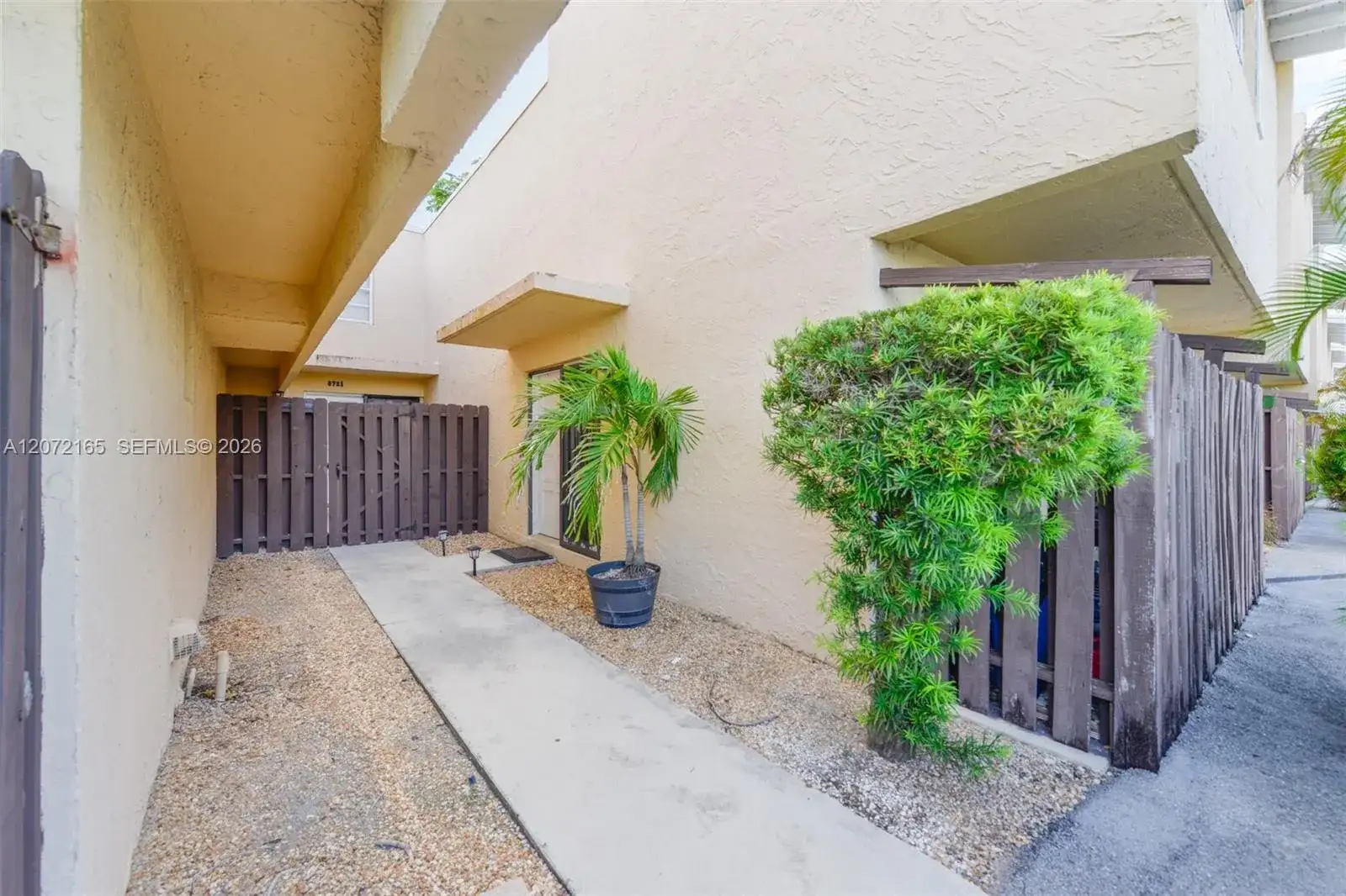 8923 NE 4th Ave Rd # 8923, Miami Shores FL 33138 photo 2