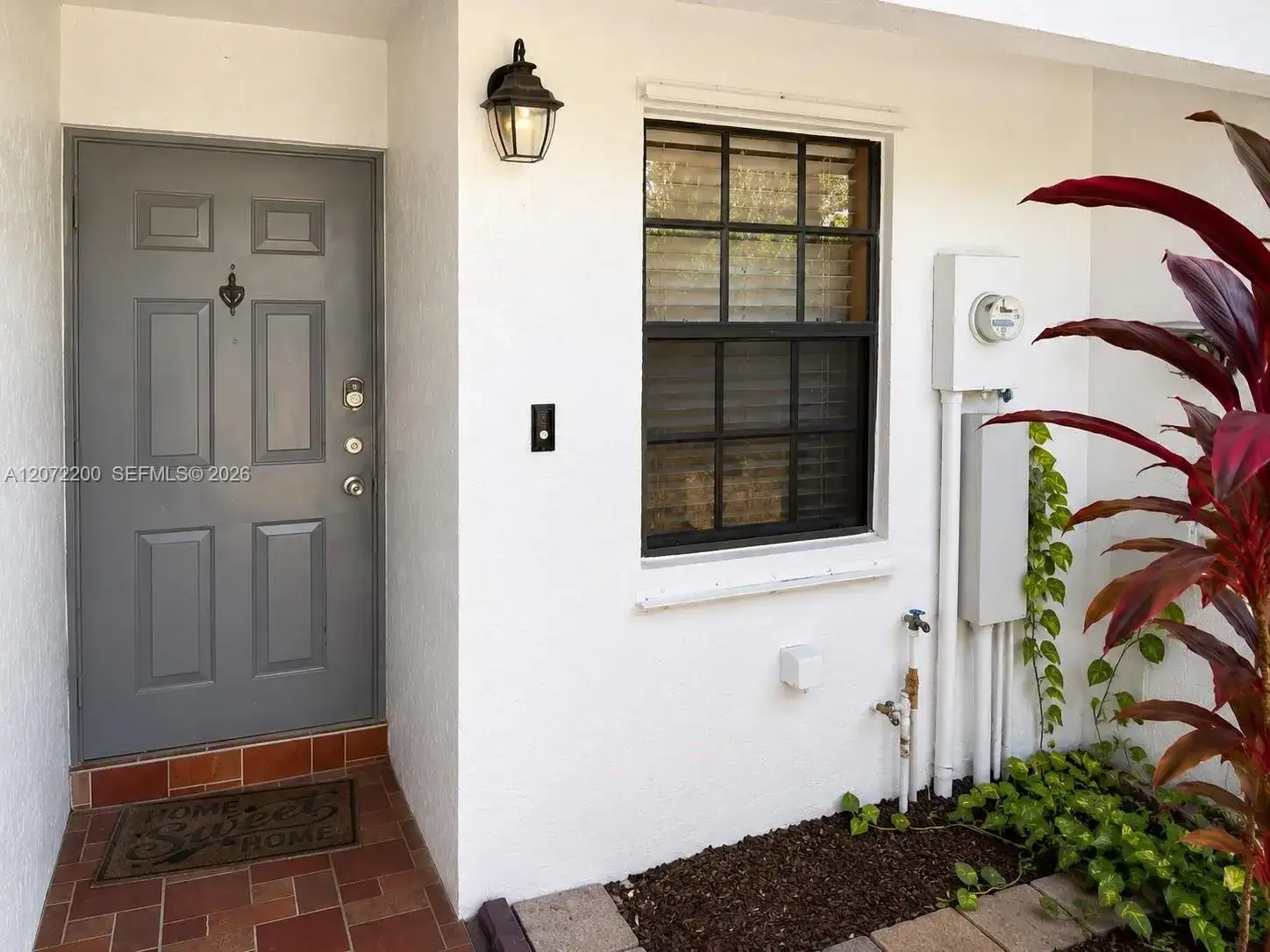 510 NW 103rd Ter, Pembroke Pines FL 33026 photo 4