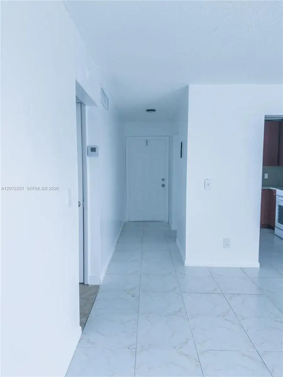 7280 NW 38th St # A2, Hollywood FL 33024 photo 3