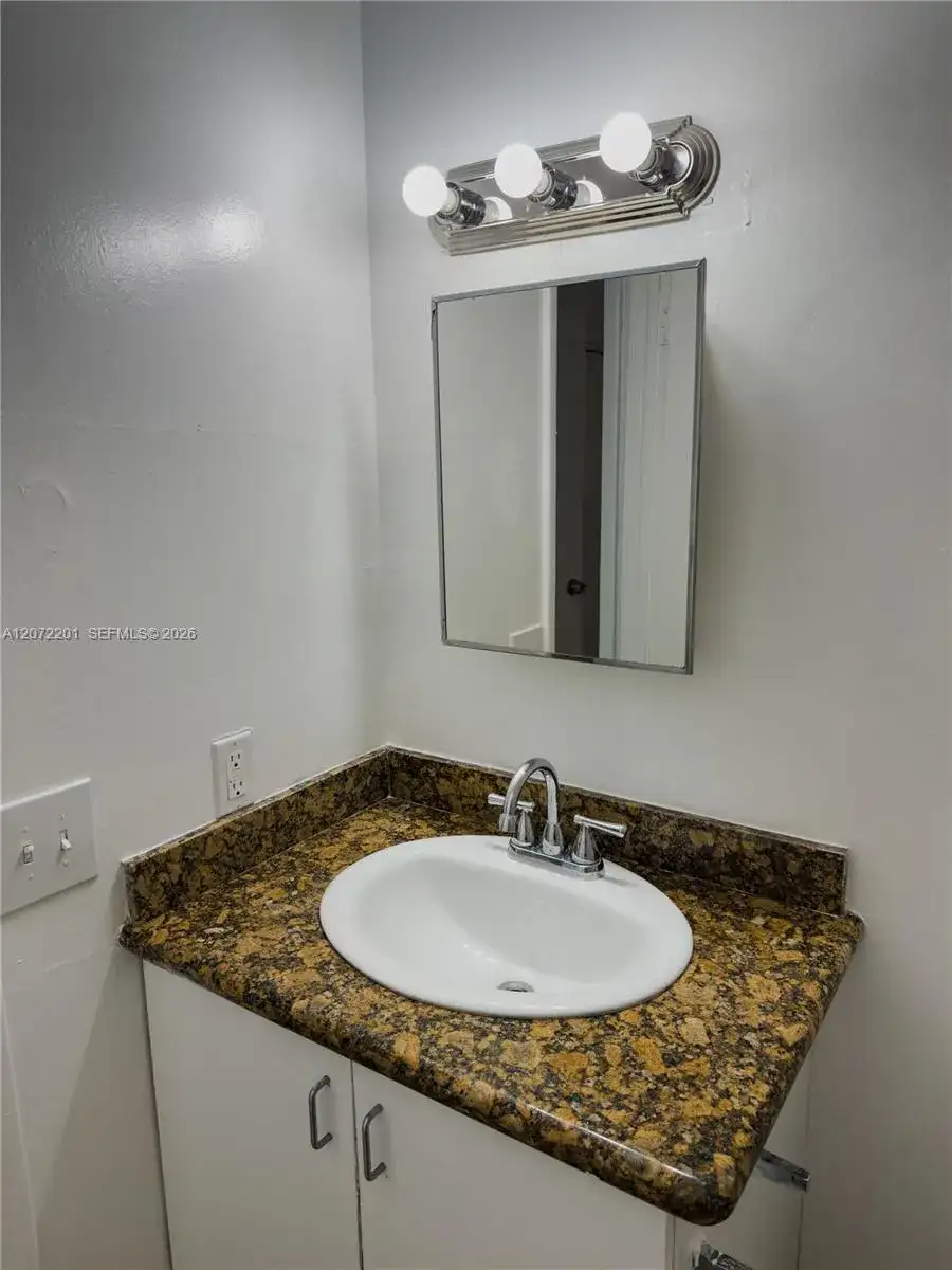 7280 NW 38th St # A2, Hollywood FL 33024 photo 4