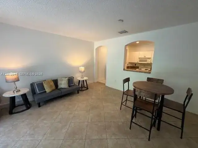 2245 NE 42nd Ave, Homestead FL 33033 photo 4