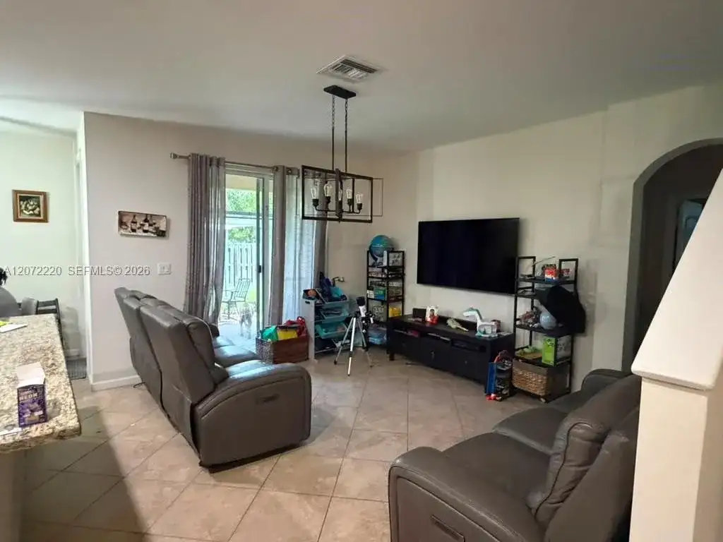 11855 SW 250th Ter, Homestead FL 33032 photo 3