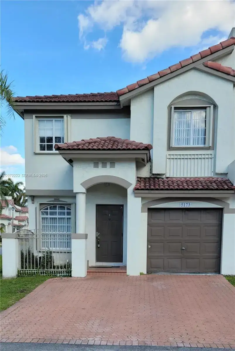 5173 NW 114th Pl, Doral FL 33178 photo 5