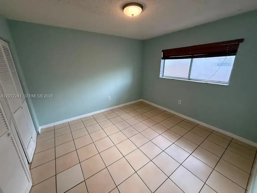1501 W 42nd St # 208, Hialeah FL 33012 photo 5
