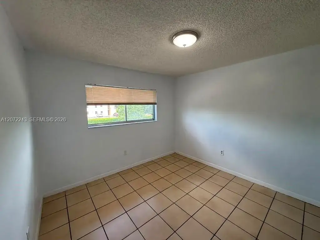 1501 W 42nd St # 205, Hialeah FL 33012 photo 5