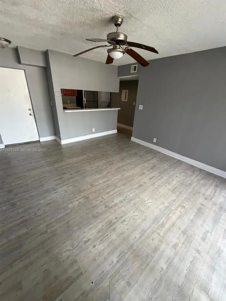 5612 Rock Island Rd # 143, Tamarac FL 33319 photo 2