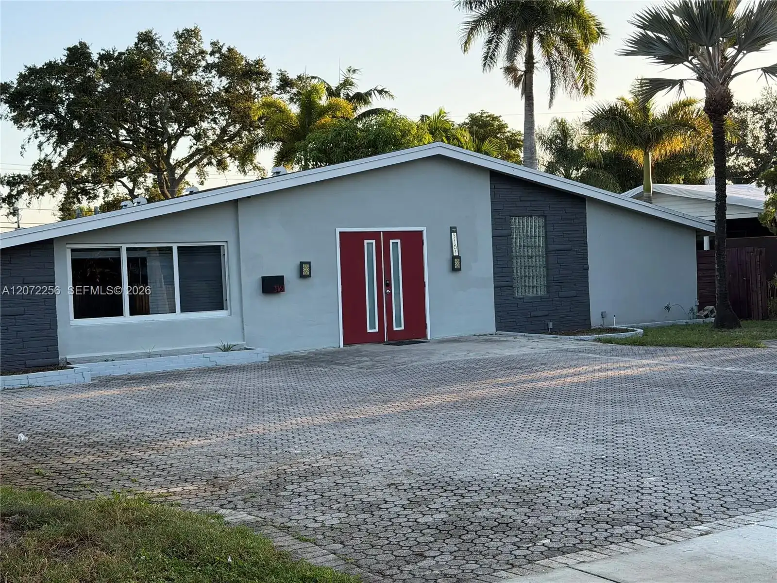 3161 Riverland Rd, Fort Lauderdale FL 33312 photo 2