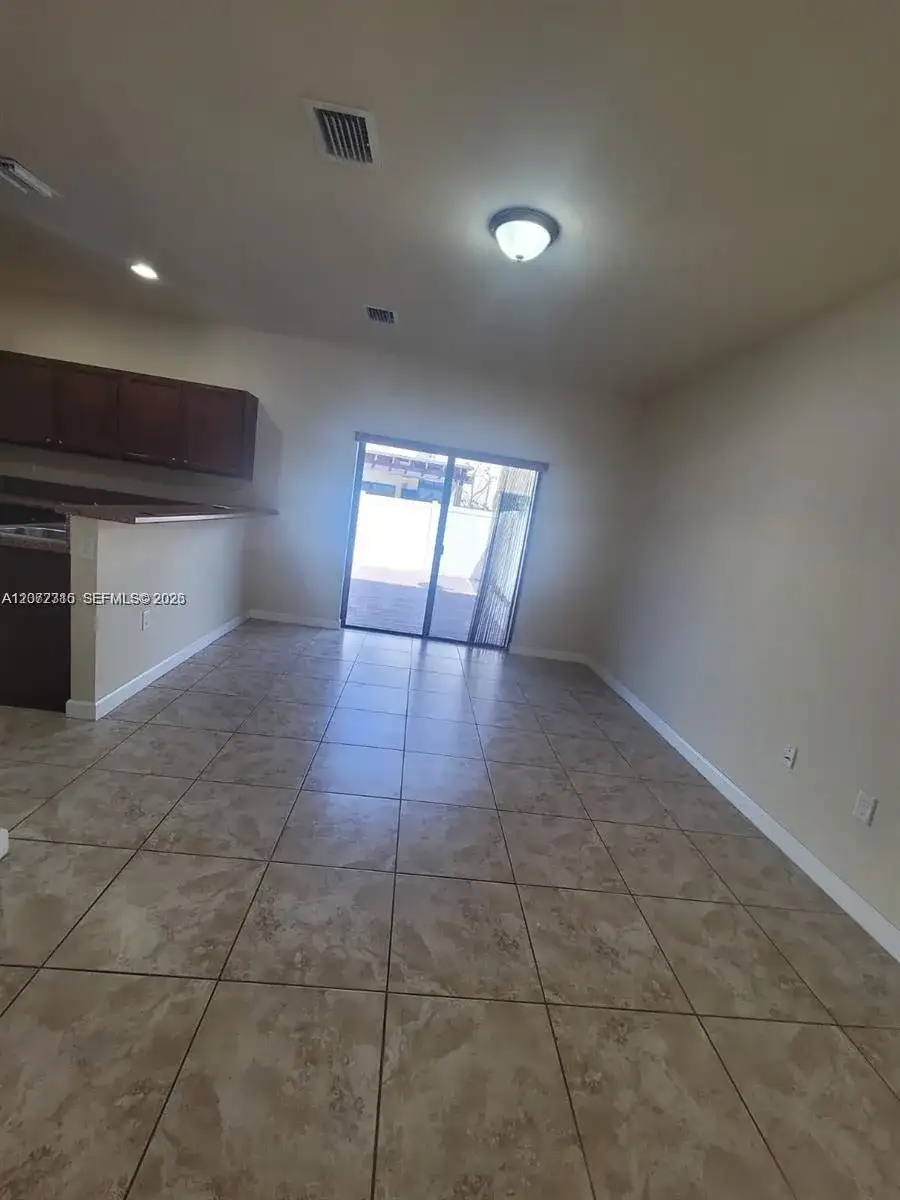 8935 W 35th Ln # 8935, Hialeah FL 33018 photo 5