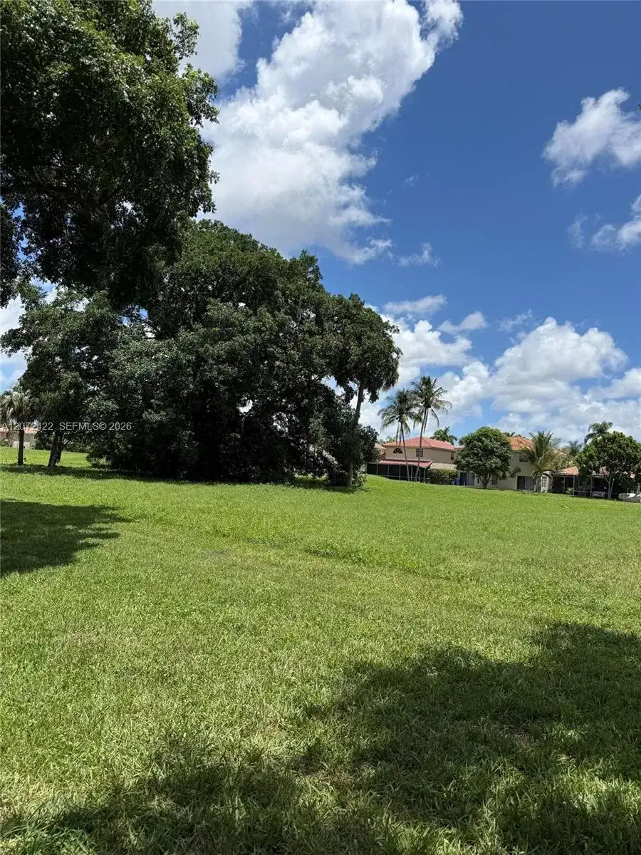 3450 N Pinewalk Dr N # 421, Margate FL 33063 photo 3