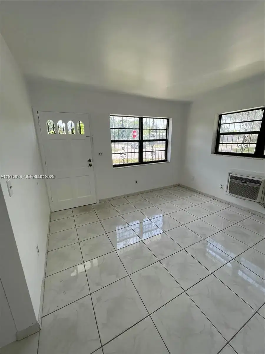 505 NE 142nd St # A, North Miami FL 33161 photo 2