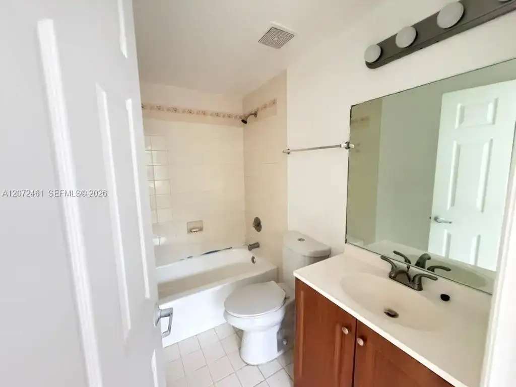 701 SW 148th Ave # 104, Sunrise FL 33325 photo 3