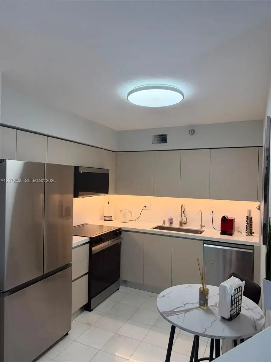 3400 NE 192nd St # 511, Aventura FL 33180 photo 2