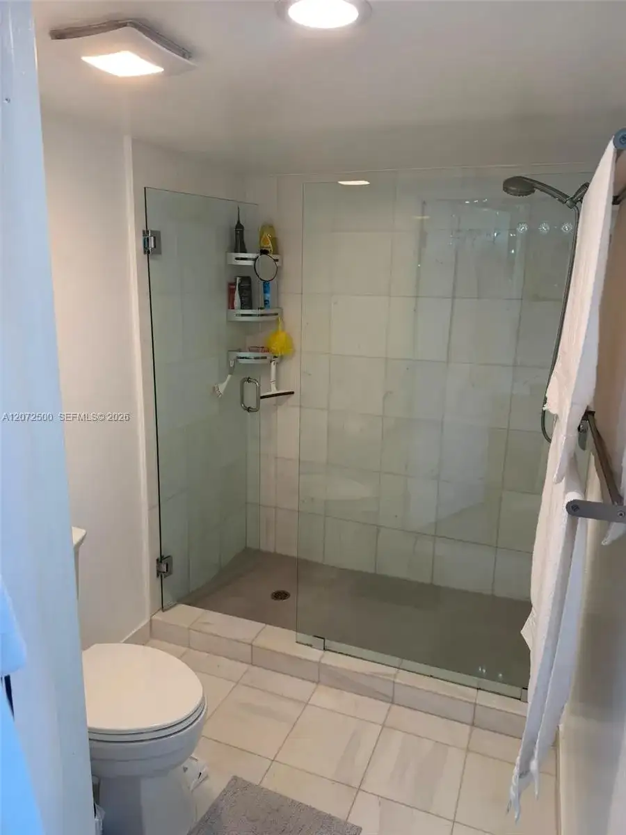3400 NE 192nd St # 511, Aventura FL 33180 photo 5