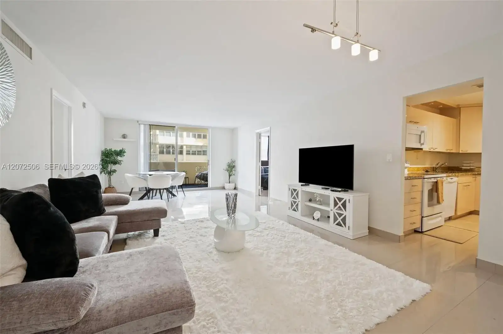 1833 S Ocean Dr # 809, Hallandale Beach FL 33009 photo 5