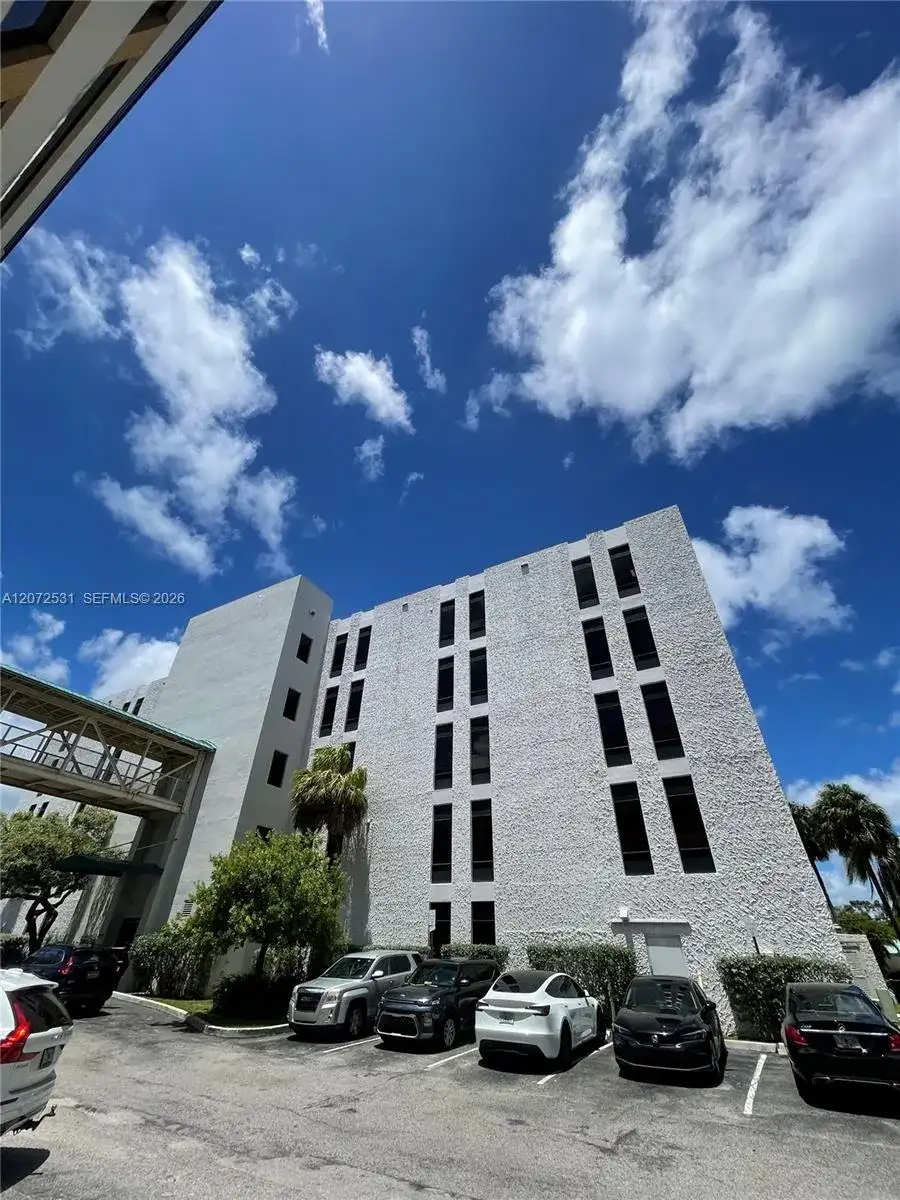 3700 Washington St # 500A, Hollywood FL 33021 photo 2