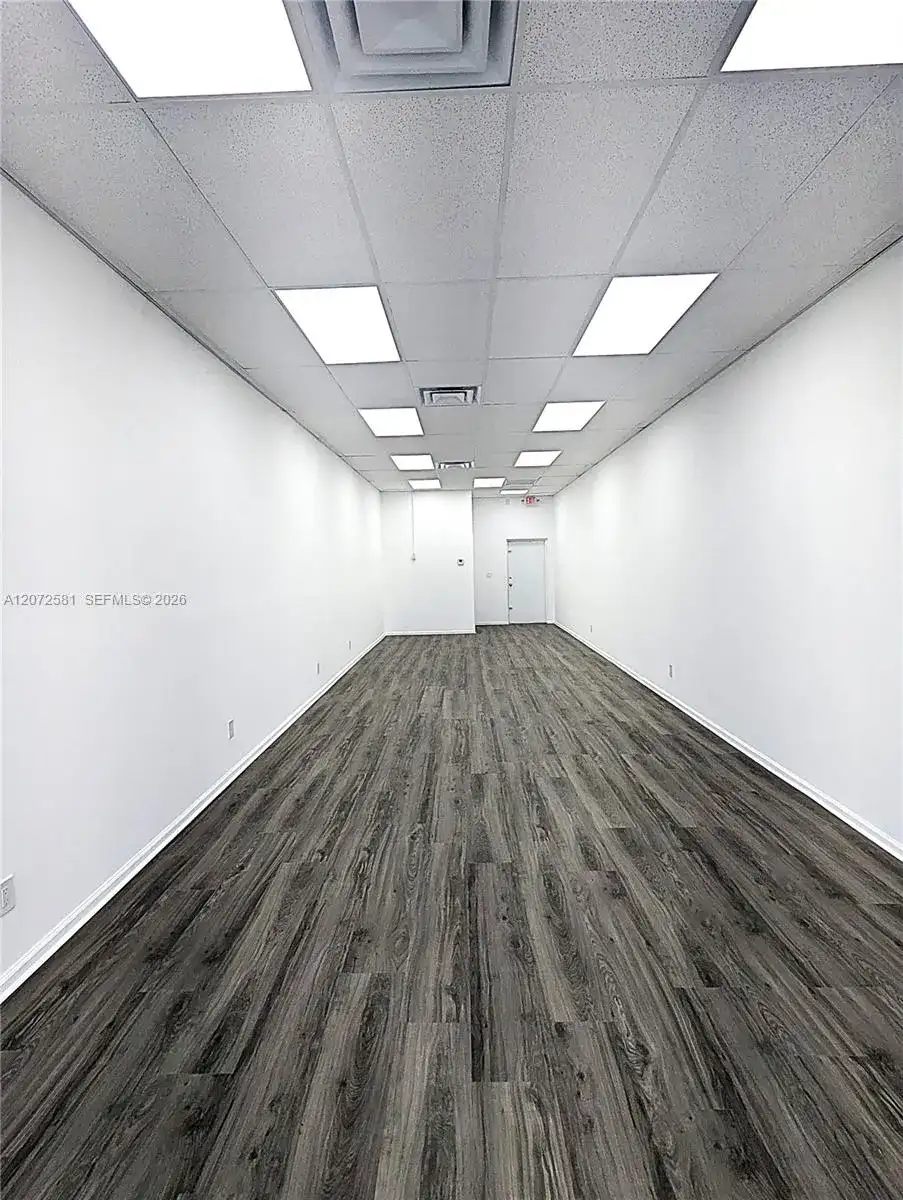 6301 Stirling Rd # 6305, Davie FL 33314 photo 2