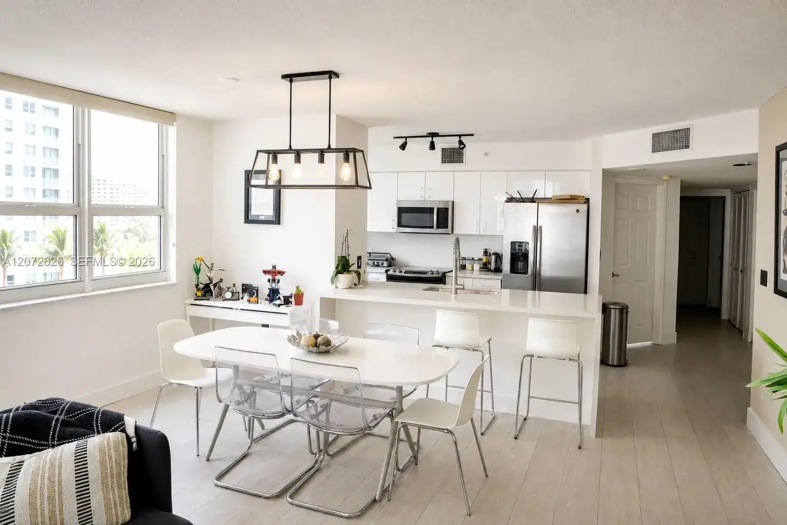 1155 Brickell Bay Dr # 902, Miami FL 33131 photo 3