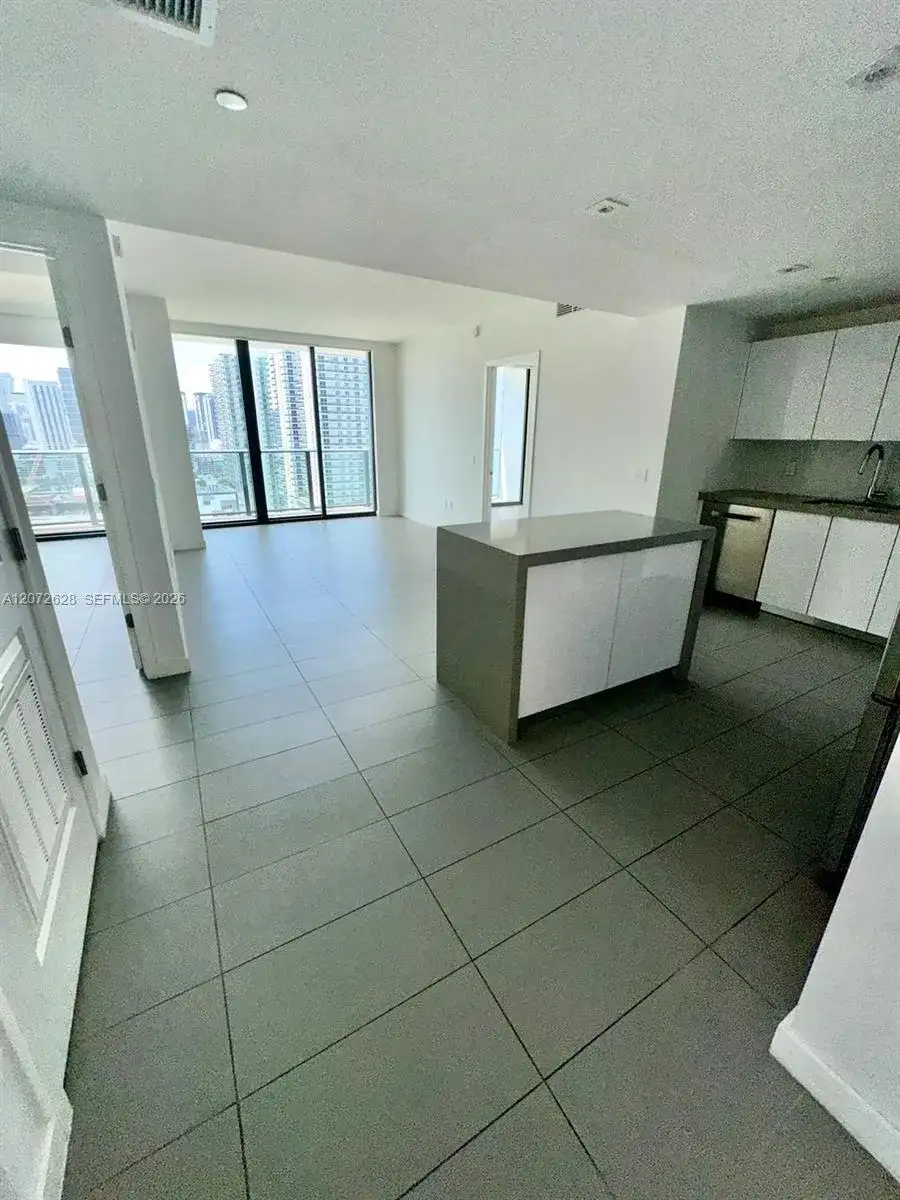 1600 NE 1st Ave # 2108, Miami FL 33132 photo 3