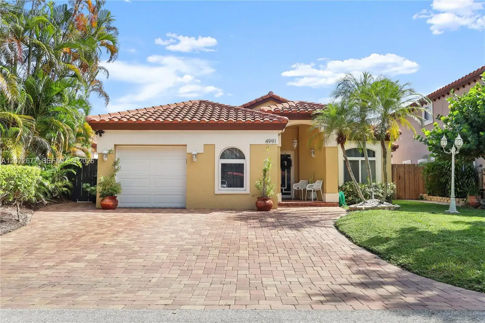 4991 NW 54th St, Coconut Creek FL 33073 photo 2