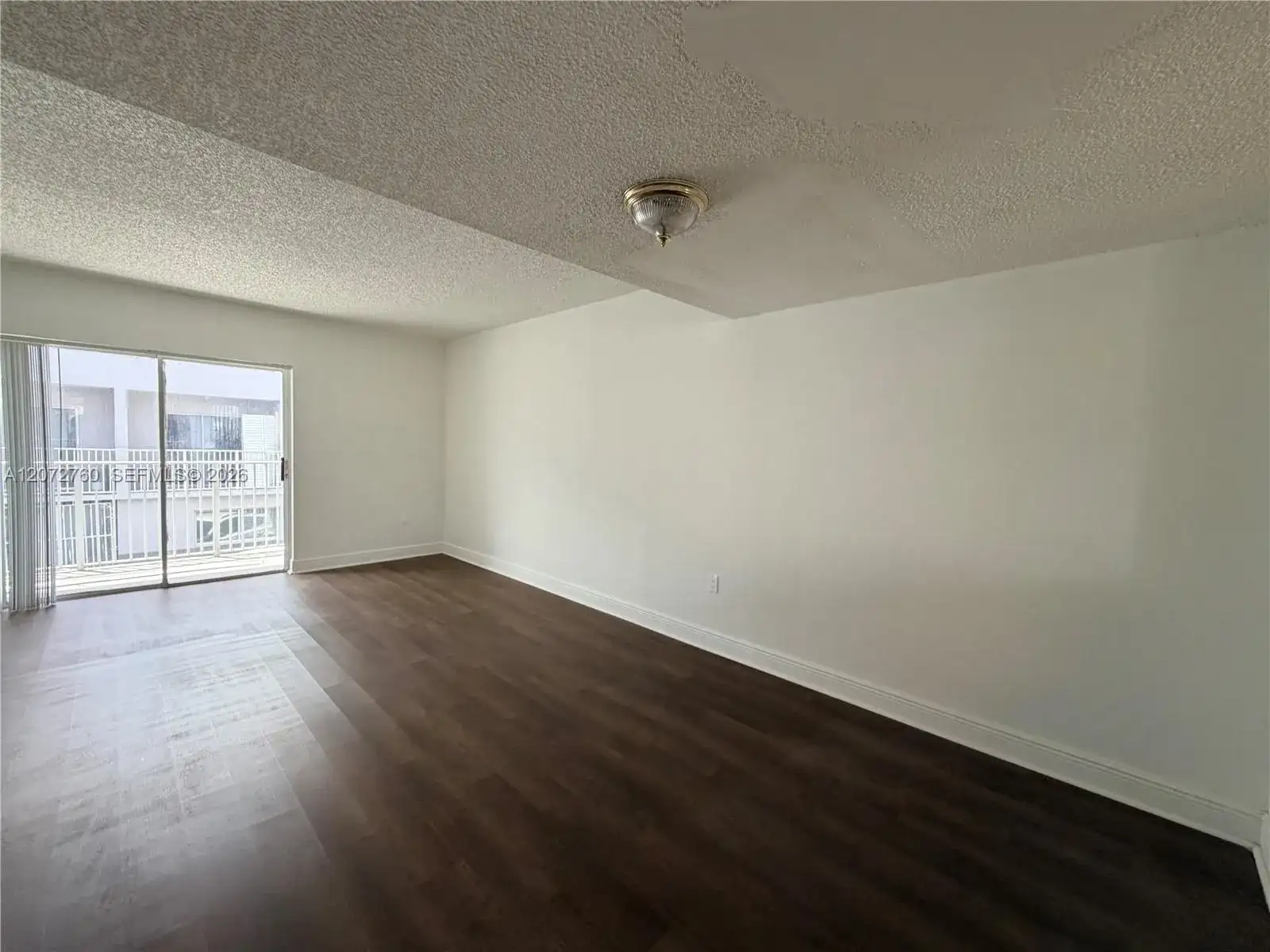 2710 W 76th St # 206, Hialeah FL 33016 photo 4