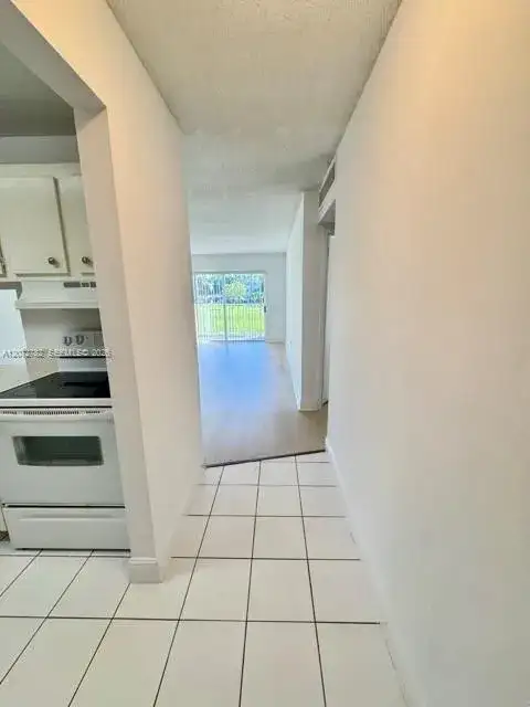 4920 NW 79th Ave # 207, Doral FL 33166 photo 2