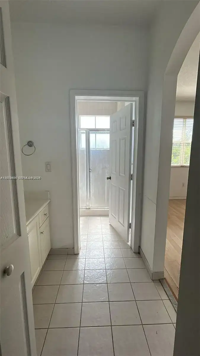 937 SW 143rd Ave # 1605, Pembroke Pines FL 33027 photo 3