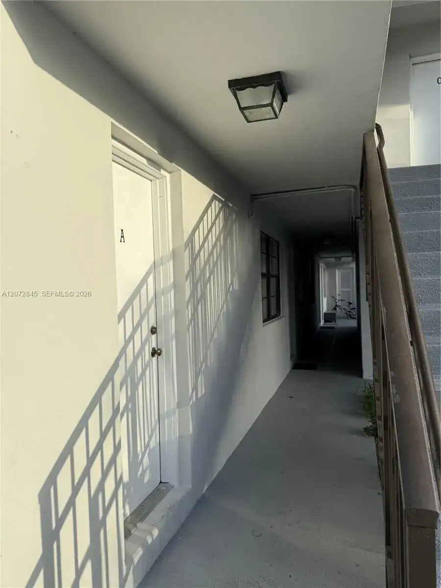 4450 SW 67th Ave # A, Miami FL 33155 photo 3