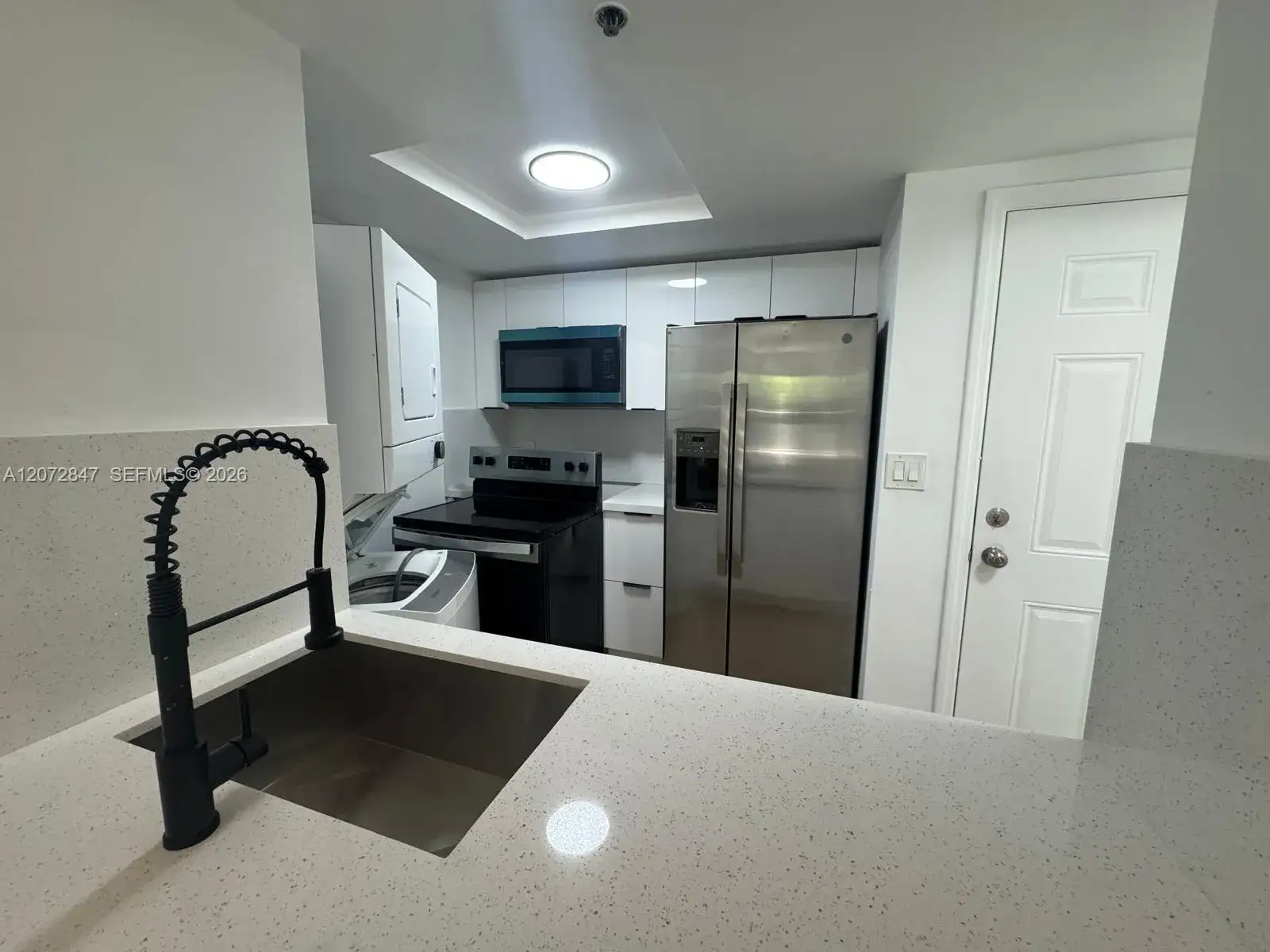 2415 NW 16th St Rd # 1, Miami FL 33125 photo 4