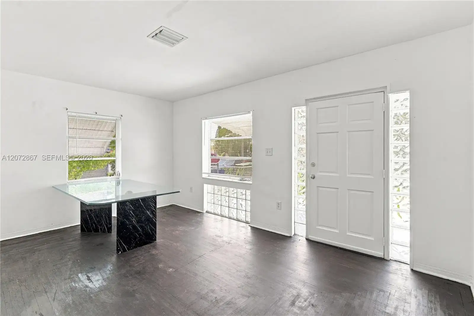 126 SE 4th St, Hallandale Beach FL 33009 photo 3