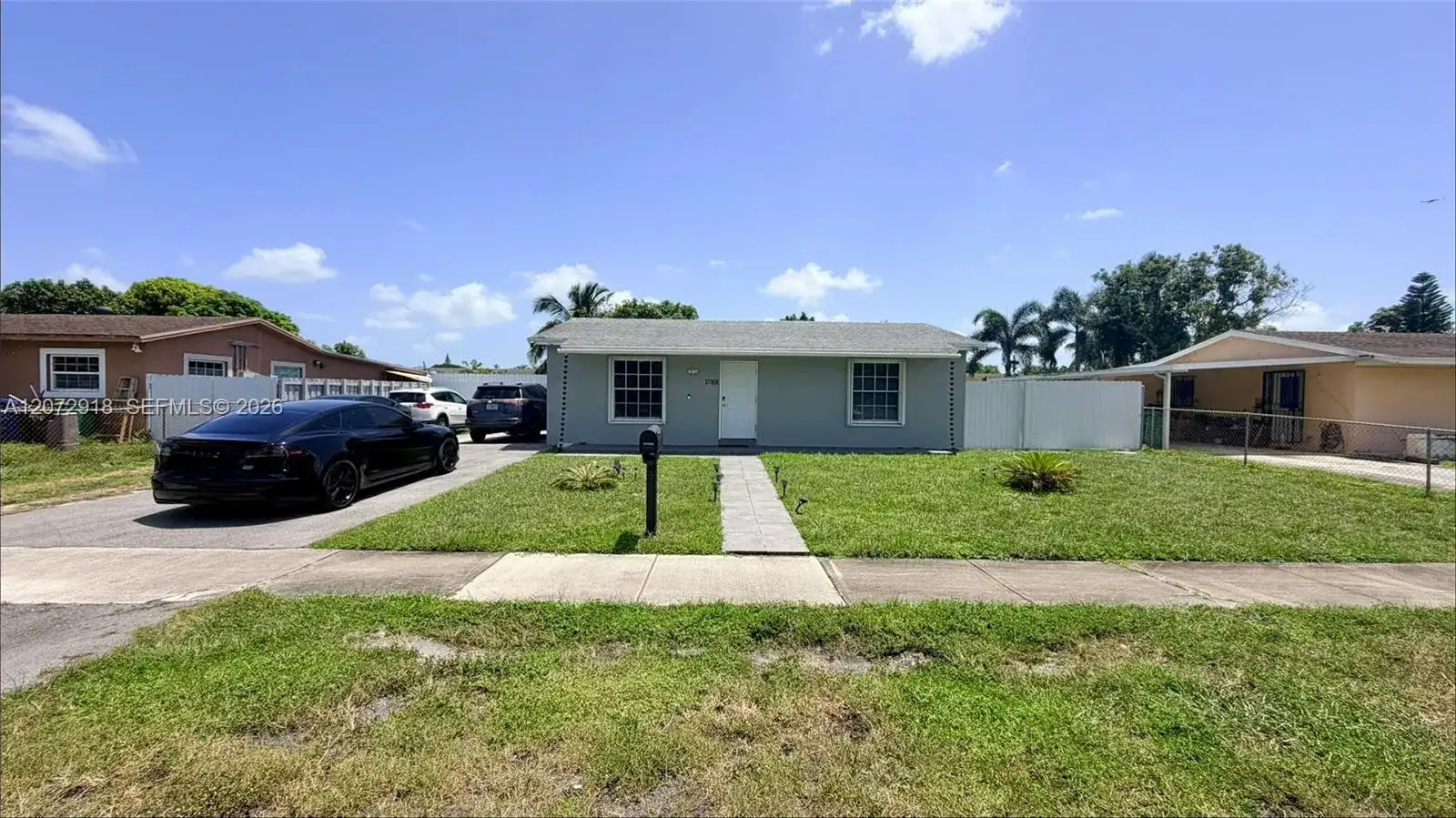 17101 NW 50th Ct, Miami Gardens FL 33055 photo 2