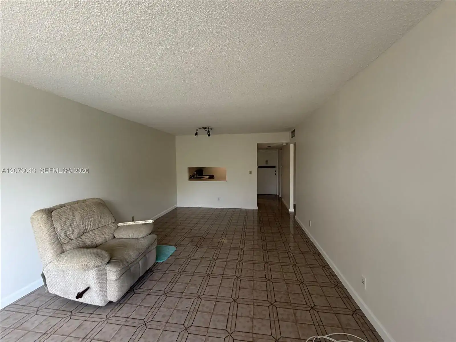 1825 W 44th Pl # 308, Hialeah FL 33012 photo 4
