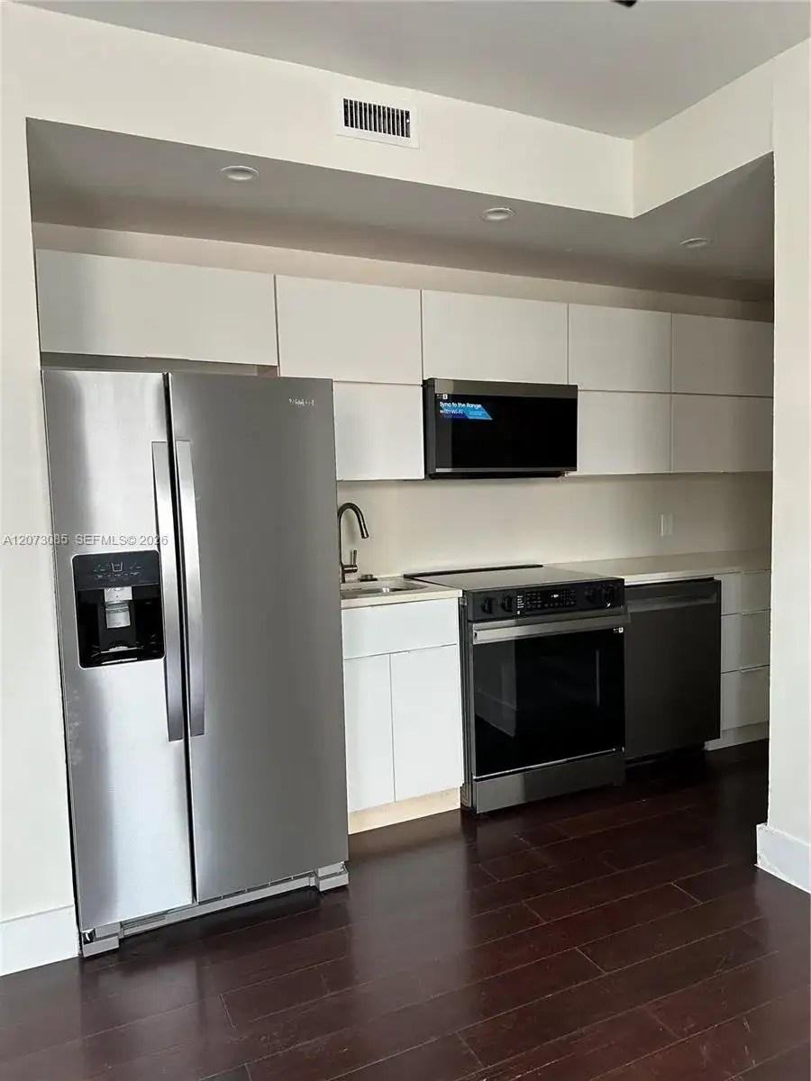 737 Jefferson Ave # 303, Miami Beach FL 33139 photo 2