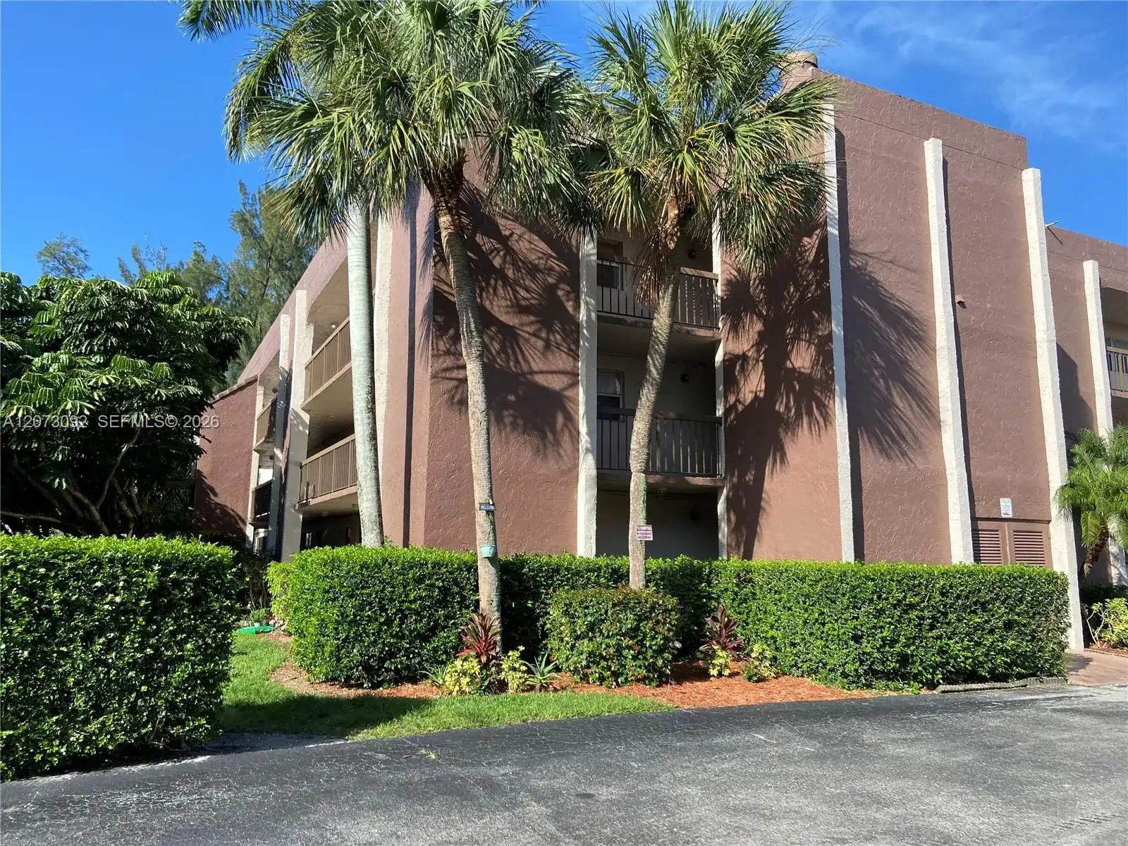 7020 Nova Dr # 209D, Davie FL 33317 photo 2