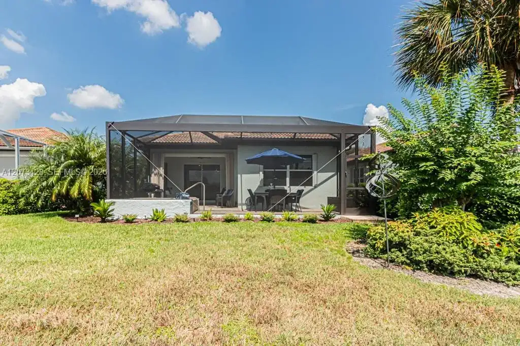 10545 Avila Cir, Fort Myers FL 33913 photo 5