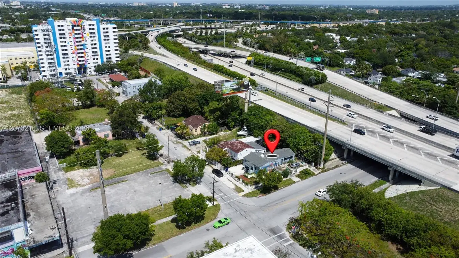 301 NW 37th St, Miami FL 33127 photo 2