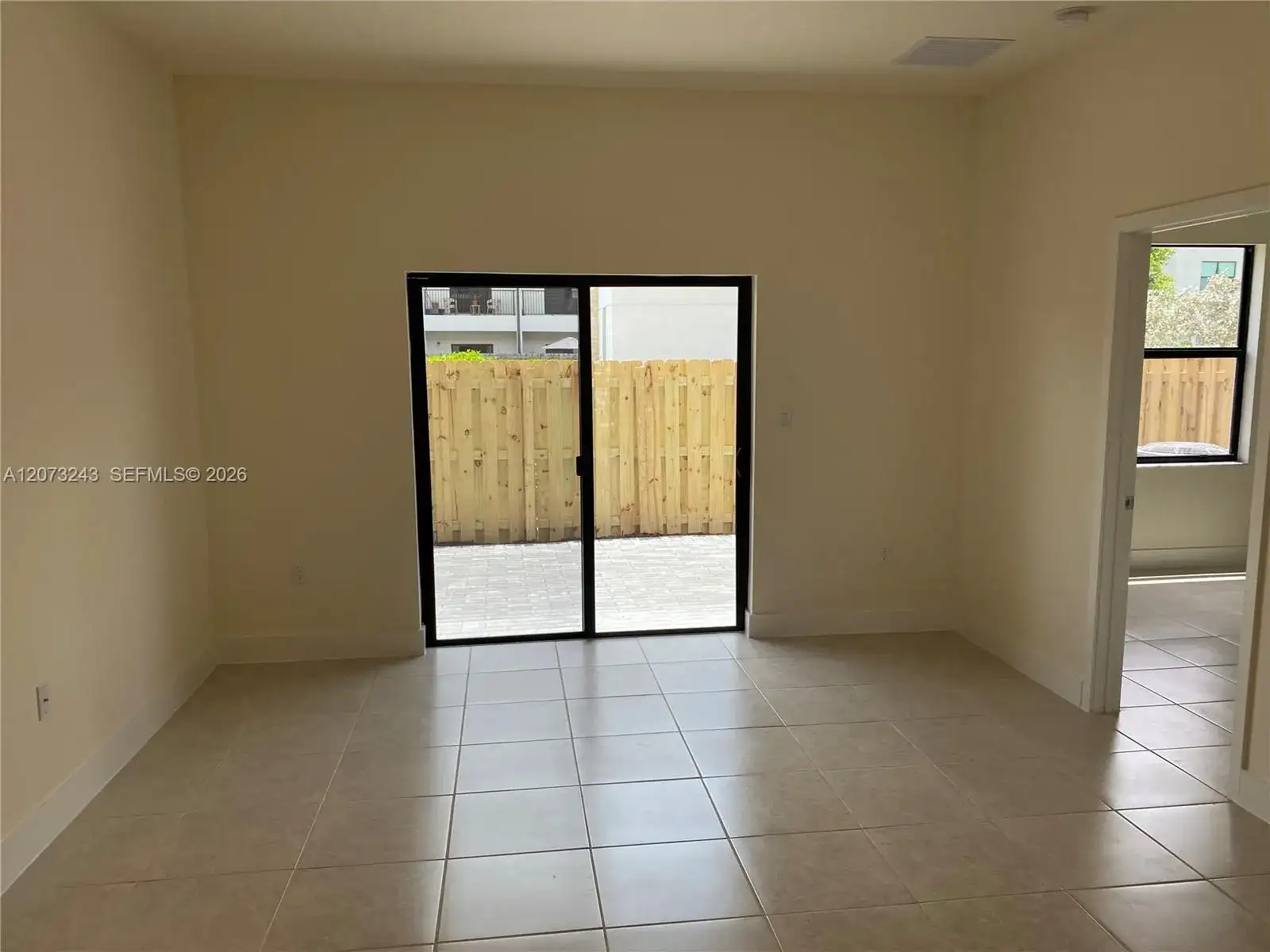 7915 NW 104th Ave # 4, Doral FL 33178 photo 2