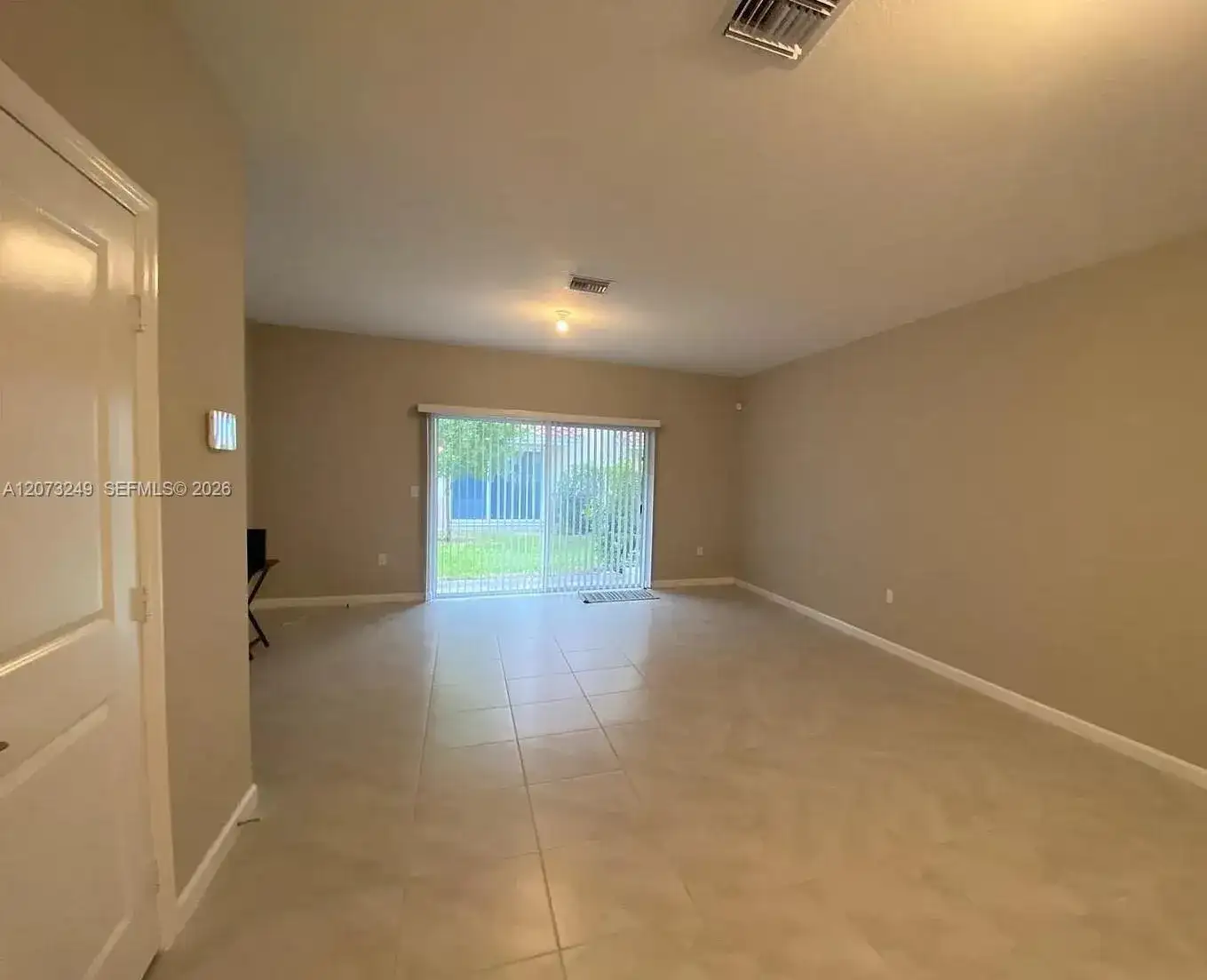 2810 NW 181st St, Miami Gardens FL 33056 photo 4