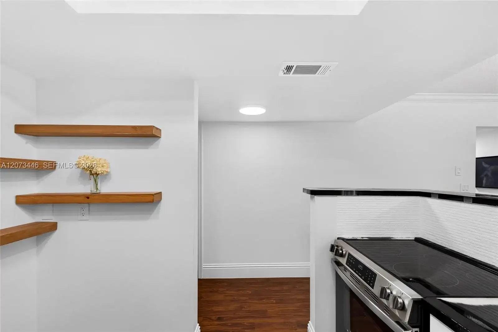 899 SE 2nd Ave # 220, Deerfield Beach FL 33441 photo 4
