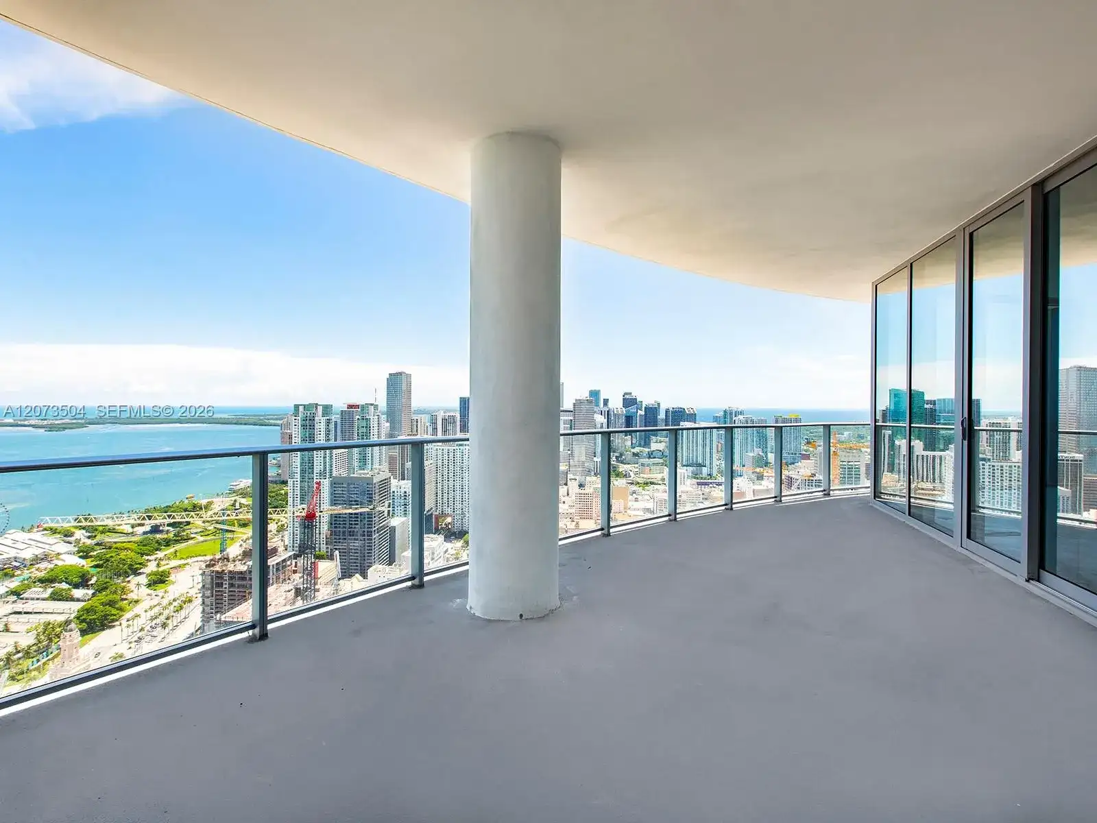 851 NE 1st Ave, Miami FL 33132 photo 2
