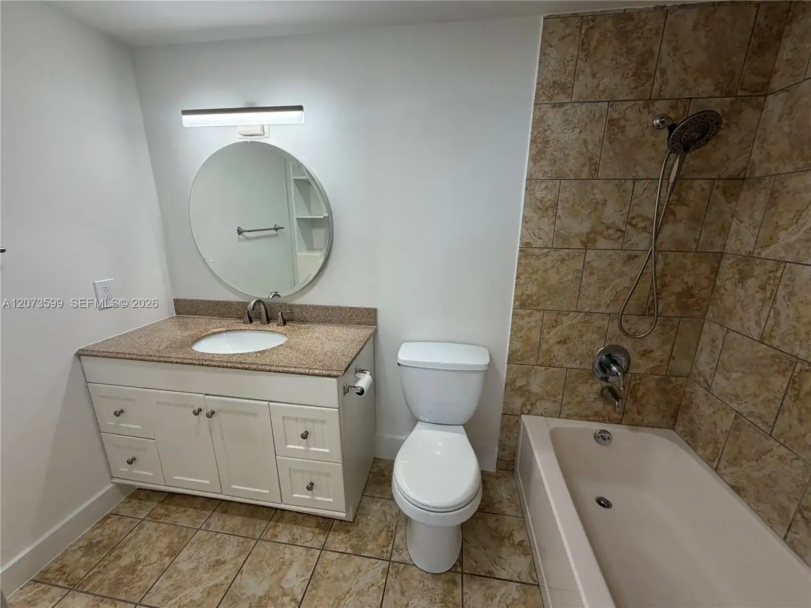 4200 Hillcrest Dr # 809, Hollywood FL 33021 photo 5