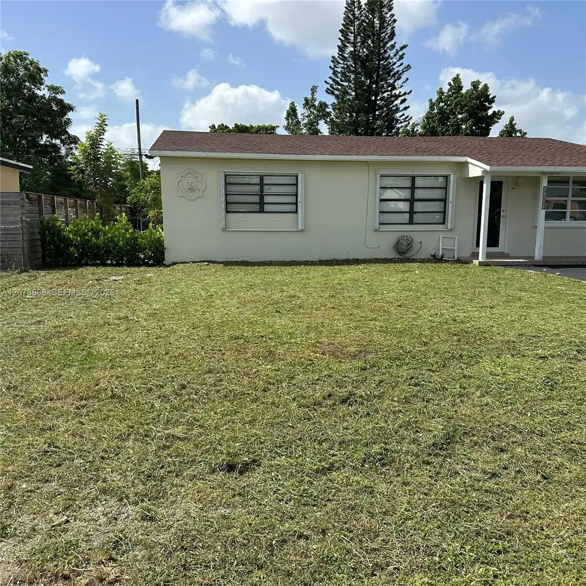 6432 Flagler St # 1, Hollywood FL 33023 photo 2