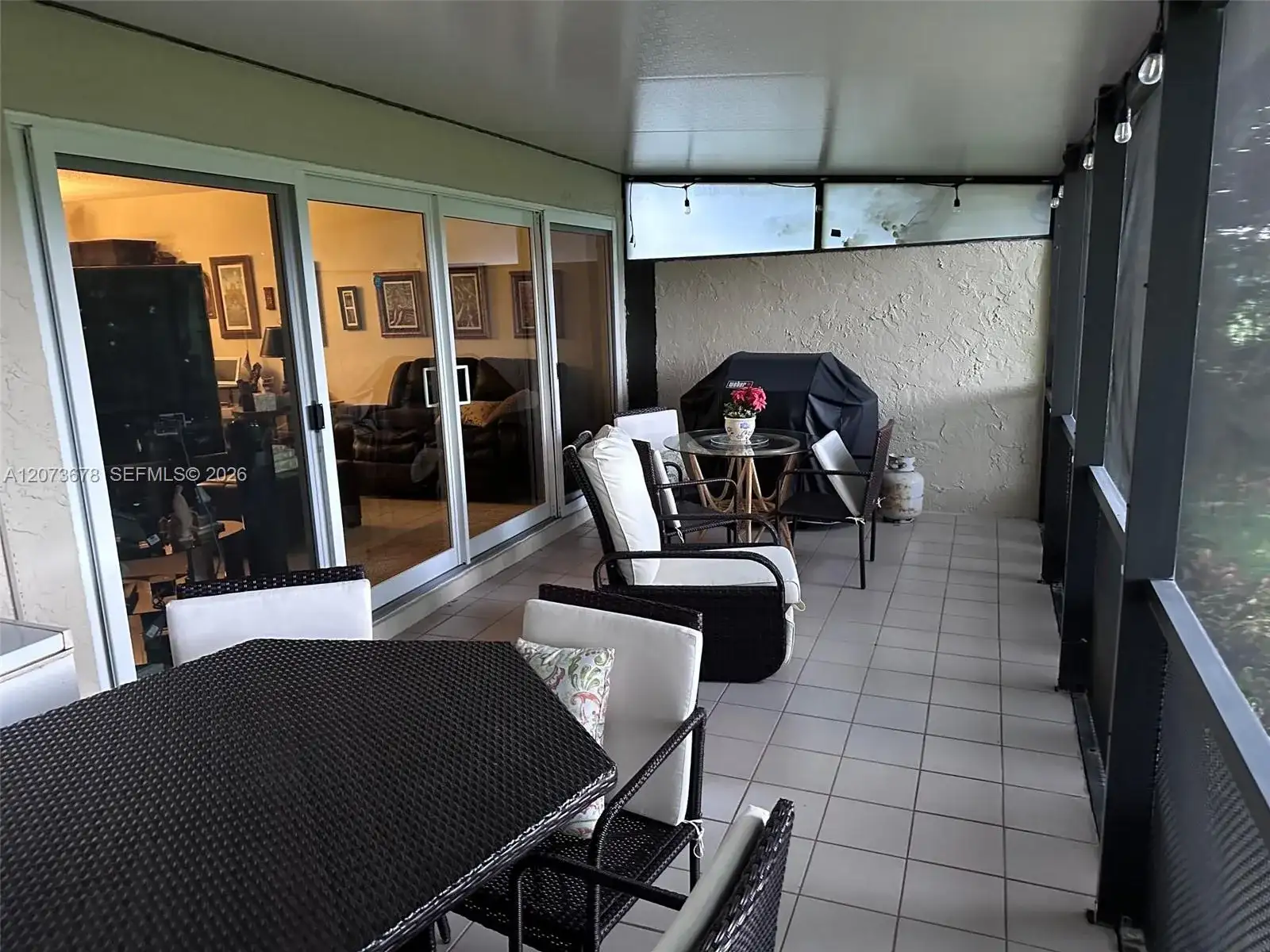 14359 Kendale Lakes Cir, Miami FL 33183 photo 4