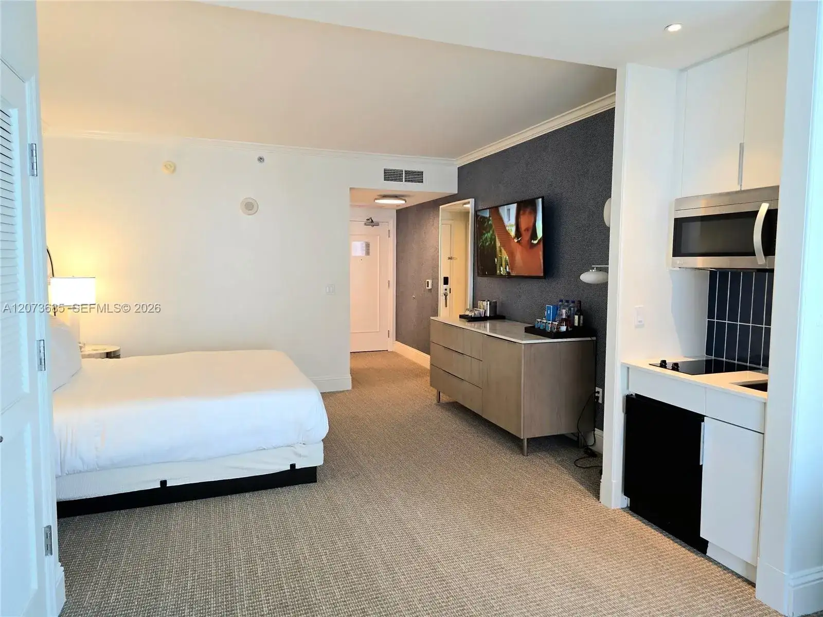 4401 Collins Ave # 1401, Miami Beach FL 33140 photo 5